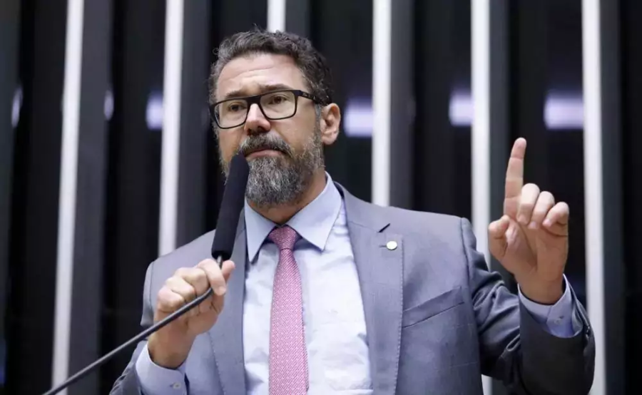 Pollon propõe lei para impedir benefícios a condenados por crimes hediondos