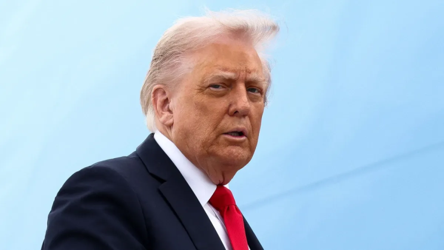 Trump anuncia mudança de estratégia e prepara ofensiva terrestre contra narcotráfico no Caribe
