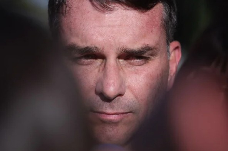 Flávio Bolsonaro comenta ligação entre Lula e Trump e destaca papel de Marco Rubio