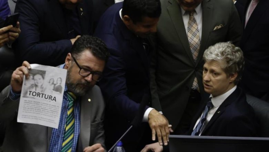 Conselho de Ética da Câmara abre processos contra Marcos Pollon e outros Deputados por ocupação do Plenário