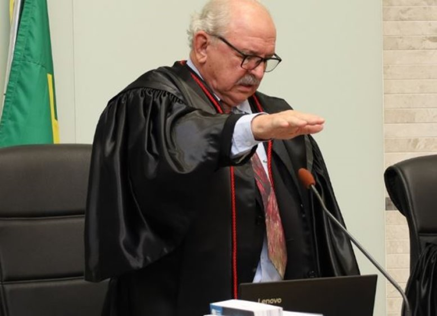 Alvo da PF, desembargador se aposenta com salário integral enquanto responde a investigação por corrupção