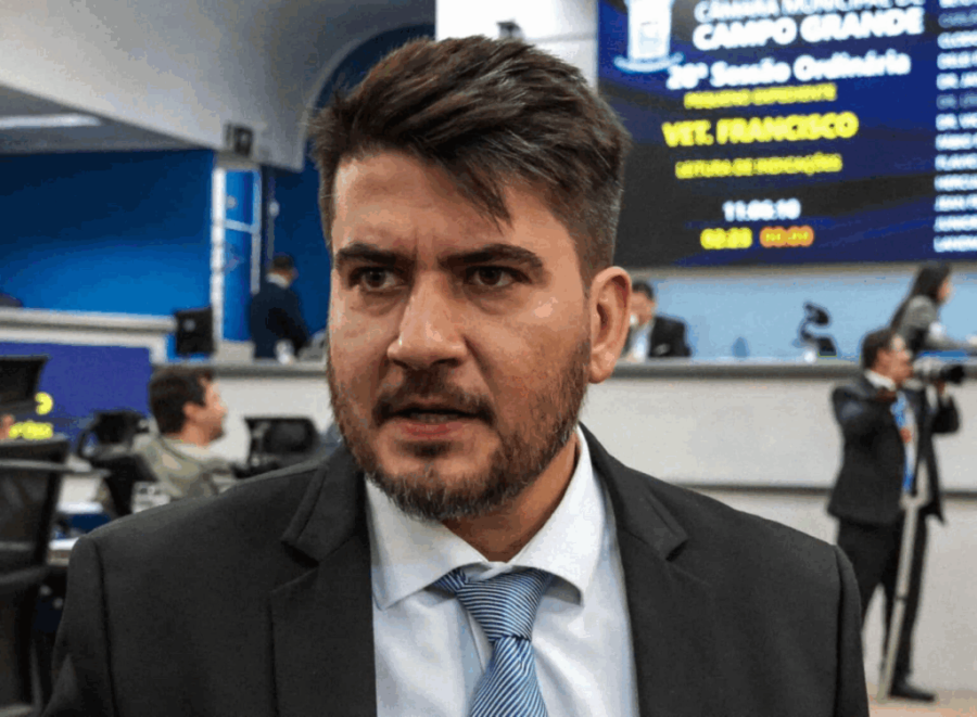 Tavares vai tentar derrubar veto que mantém atletas trans em competições femininas