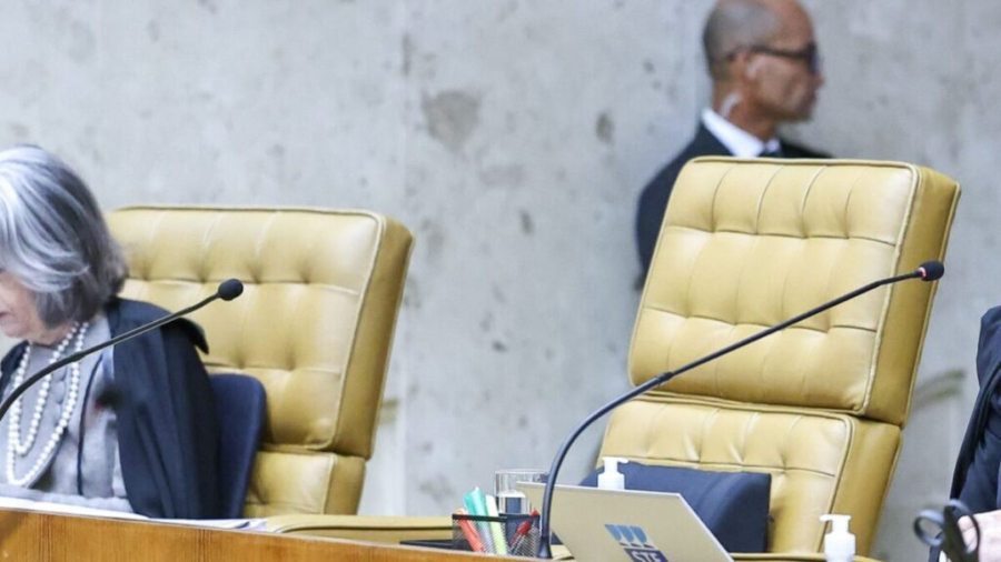 Subprocurador pede ao TCU que impeça Lula de indicar um homem ao STF