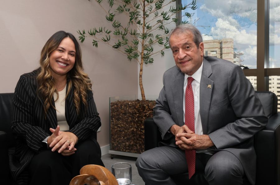 Ana Portela recebe apoio de Valdemar Costa Neto e Michelle Bolsonaro para disputar vaga na Assembleia Legislativa