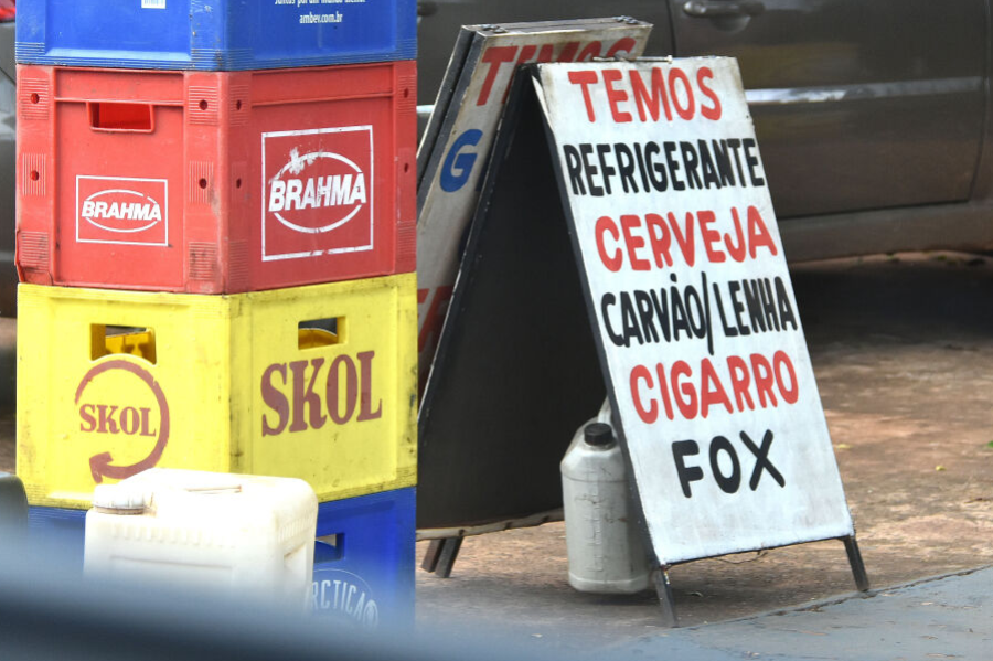 PCC e CV diversificam crime e assumem controle do contrabando de cigarros em MS