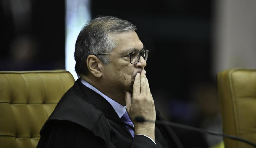 Dino alerta que vigília por Bolsonaro pode 