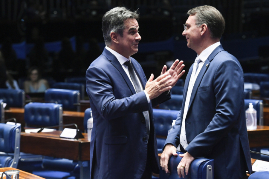 Ciro Nogueira diz que Flávio é o melhor “herdeiro político” de Bolsonaro e confirma negociação