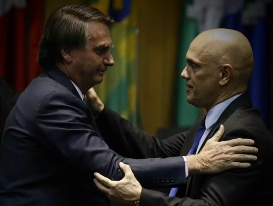 Moraes autoriza fisioterapia, visitas e entrevista para Bolsonaro na prisão