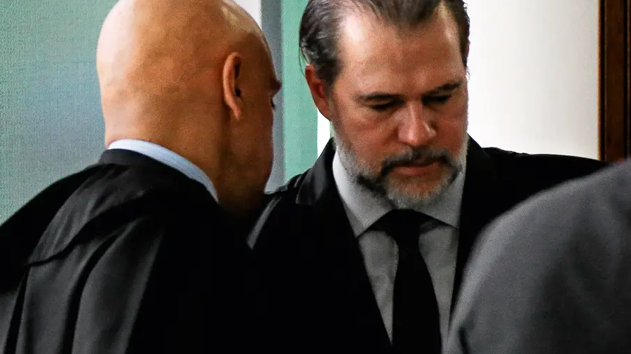 Caso Banco Master gera pressão sobre o STF e provoca reação do Congresso