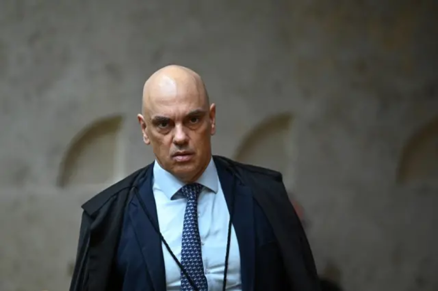 Moraes nega visita do sogro a Bolsonaro no hospital