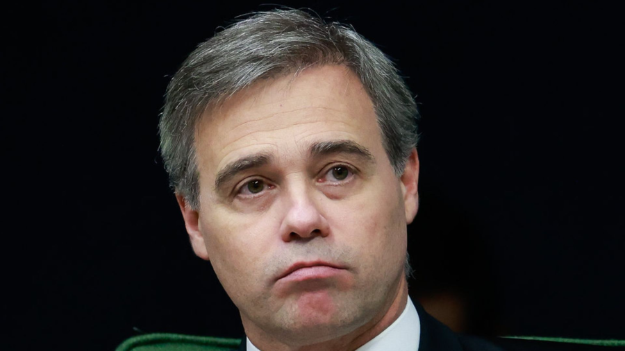 Oposição recorre a Mendonça para acessar dados de Vorcaro e acirra disputa sobre investigações do Caso Master