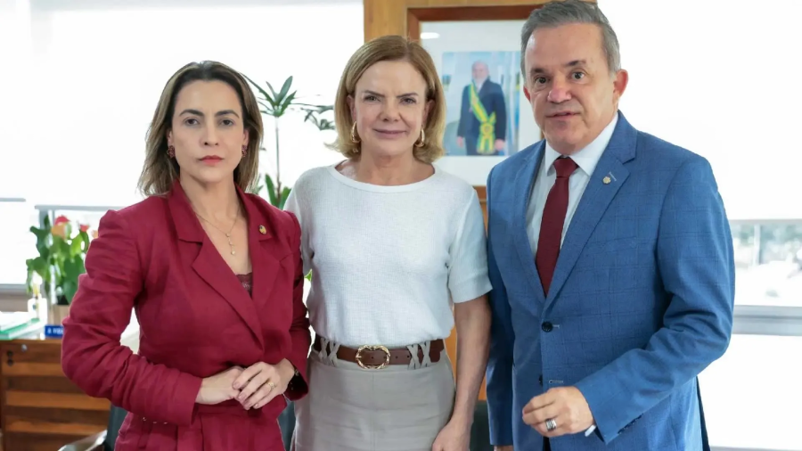 Soraya Thronicke avança em negociações para ‘dobradinha’ com Vander em MS
