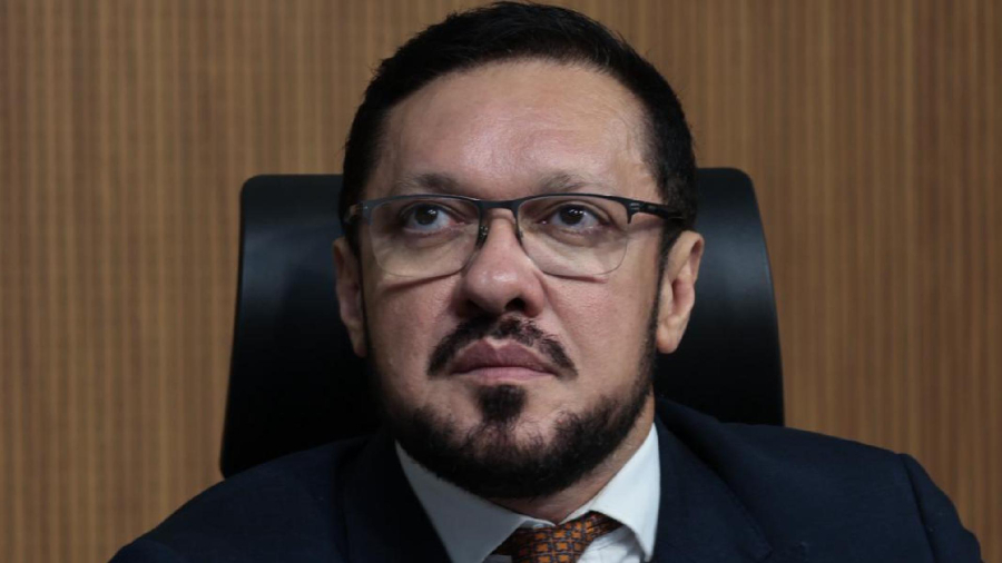 “A única certeza é a direita”, afirma Lucas de Lima que planeja novo partido em 2026
