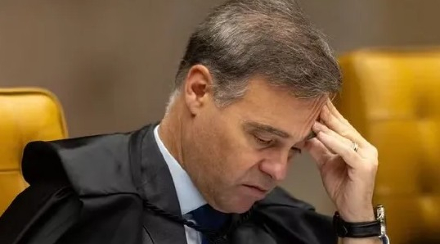 Mendonça autoriza visitas a Vorcaro de advogados sem monitoramento