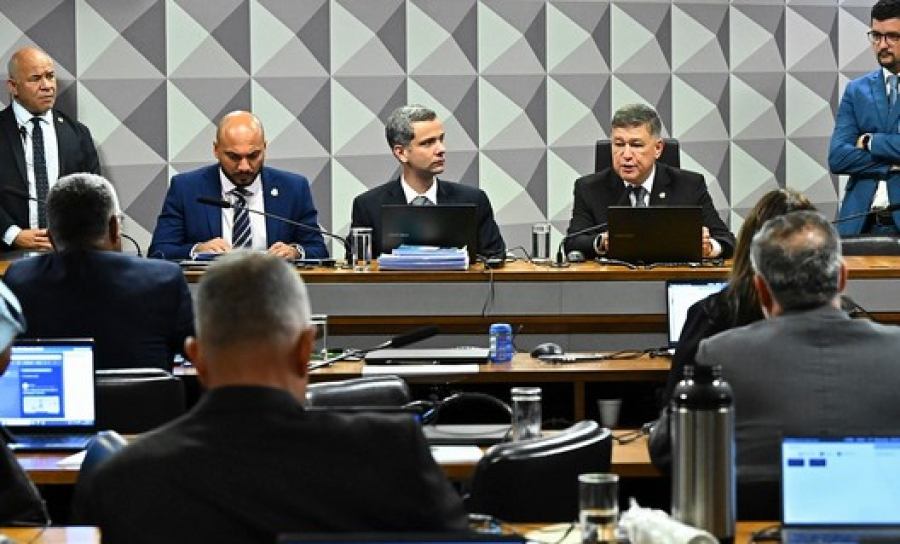 Presidente da CPMI diz que sexta-feira é “dia da verdade” em apuração sobre fraudes no INSS