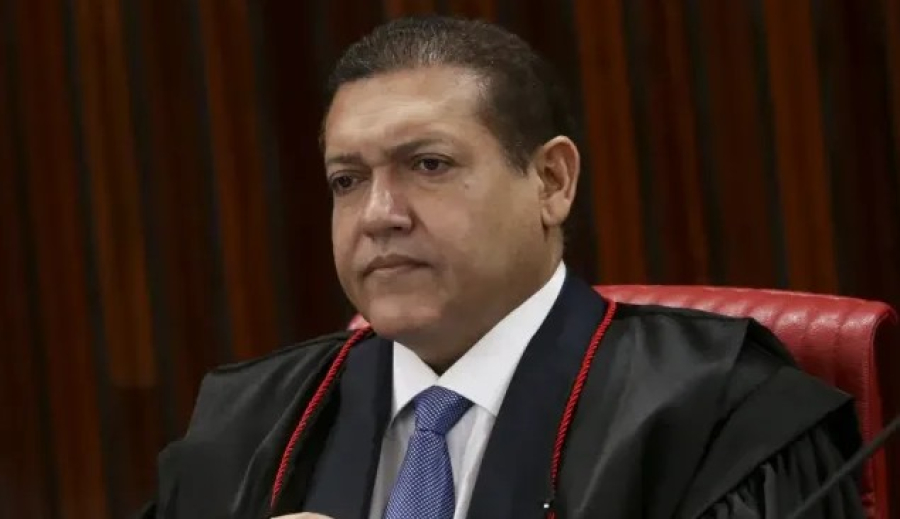 TSE elege Nunes Marques presidente da Corte; Mendonça será vice