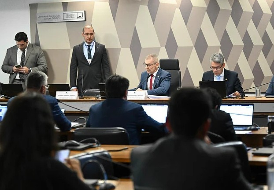 Desfecho da CPI aprofunda crise entre Congresso e o Supremo