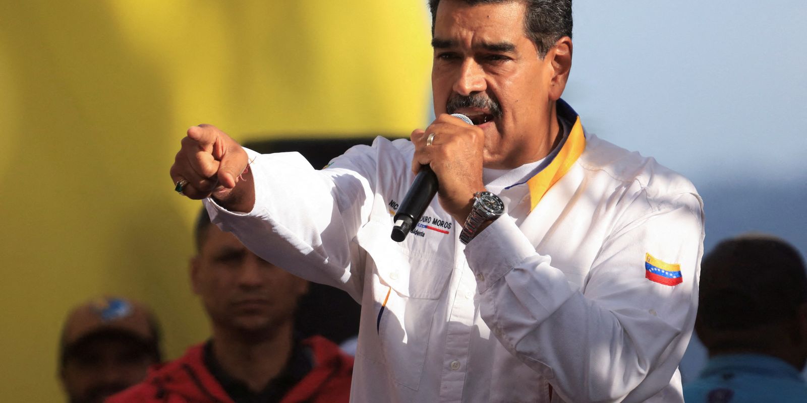 Oposição denuncia prisão de líder e Maduro justifica detenções