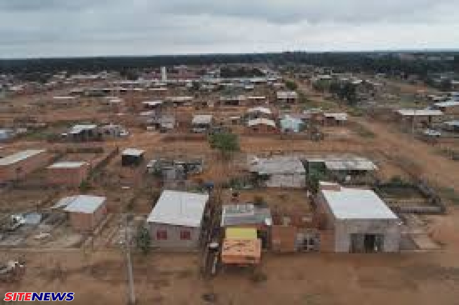 Prefeitura por intermédio da EMHA concluiu a entrega da regularização da comunidade Homex