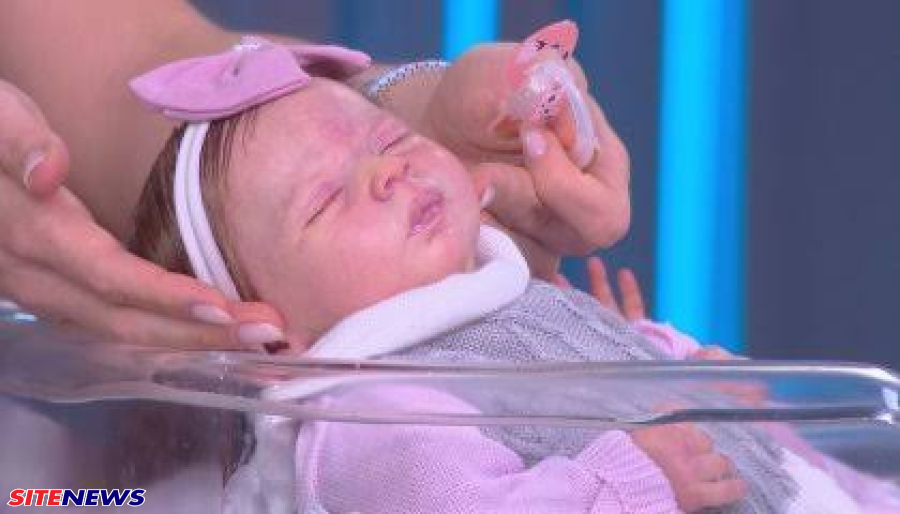 Uma mulher buscou uma UBS em Santa Catarina para simular vacinação de uma bebê reborn para postar em suas redes sociais 