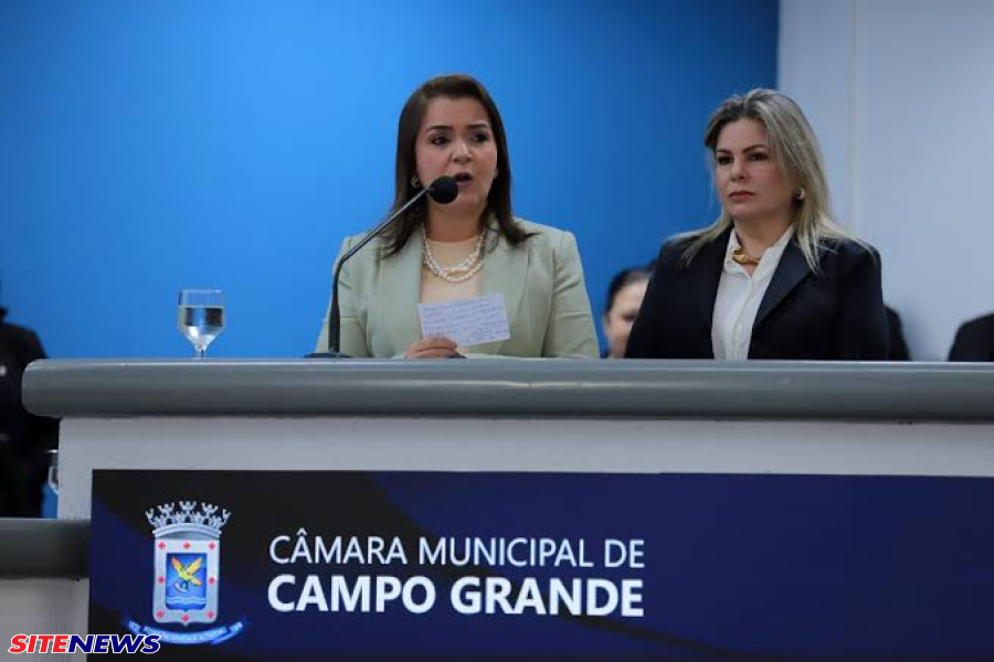 Vereador protocola pedido de impeachment contra Adriane Lopes por contratos emergenciais
